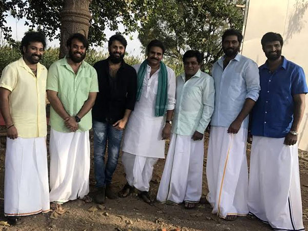pawan kalyan,nithiin,alli,katamarayudu,siva balaji,chaitanya krishna  వావ్... కేక పుట్టించేశారుగా...!
